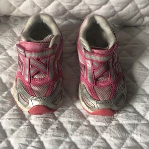 Saucony Toddler Girls Sneakers.